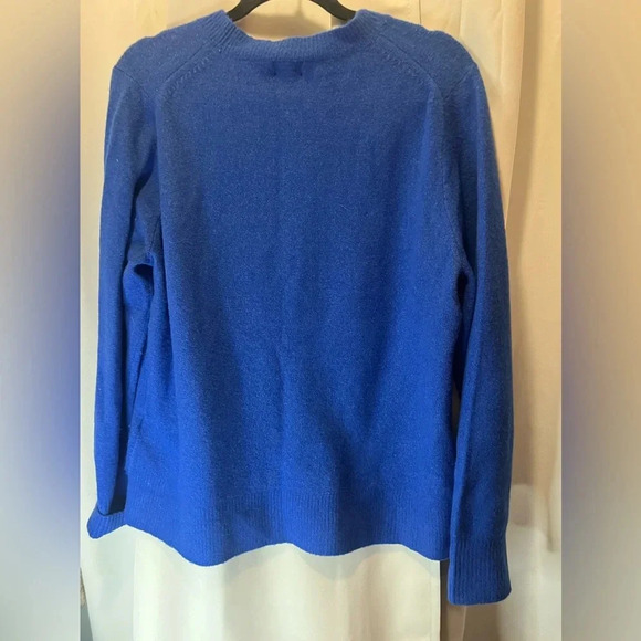 J Crew Blue Super Soft Sweater Size XL - Picture 6 of 7